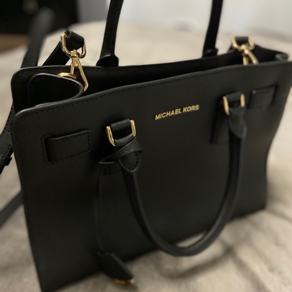 Michael Kors Saffiano